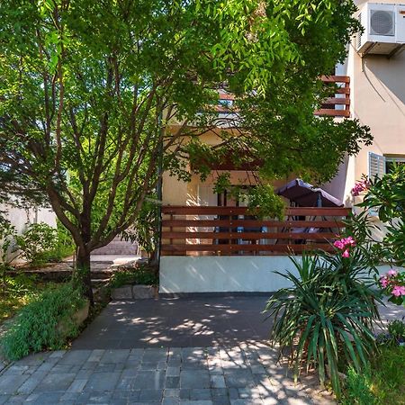 Vacation House Anna Karlobag Zewnętrze zdjęcie