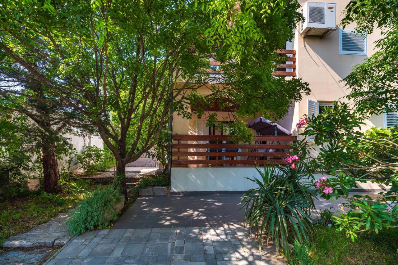 Vacation House Anna Karlobag Zewnętrze zdjęcie