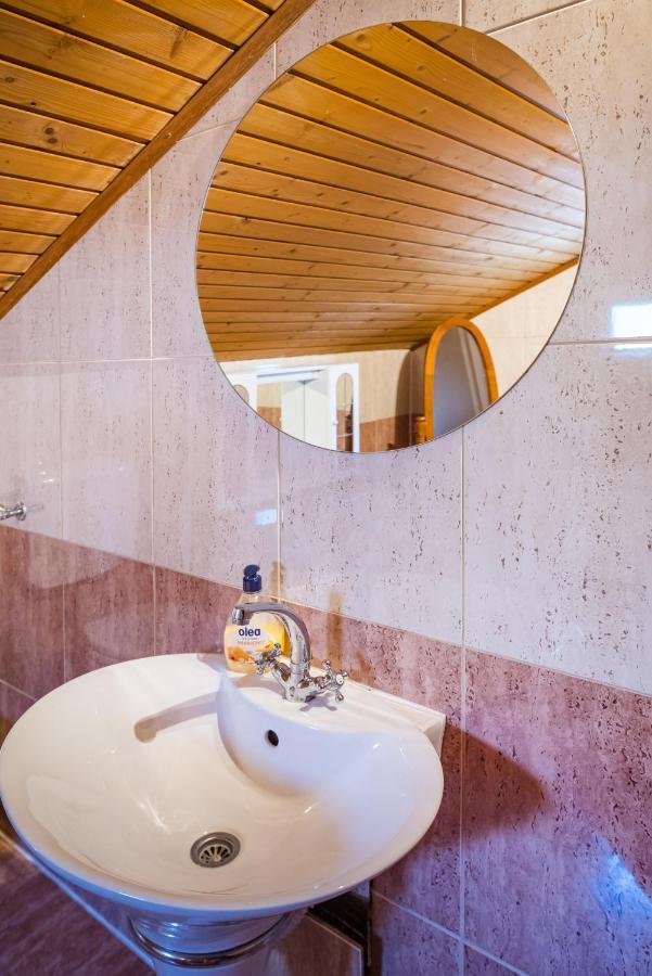 Vacation House Anna Karlobag Zewnętrze zdjęcie