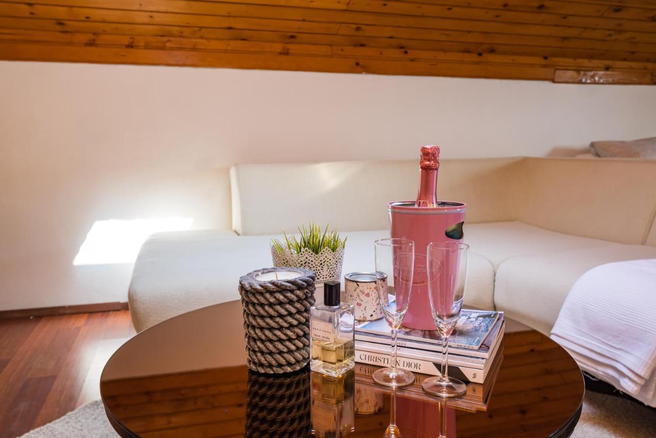 Vacation House Anna Karlobag Zewnętrze zdjęcie