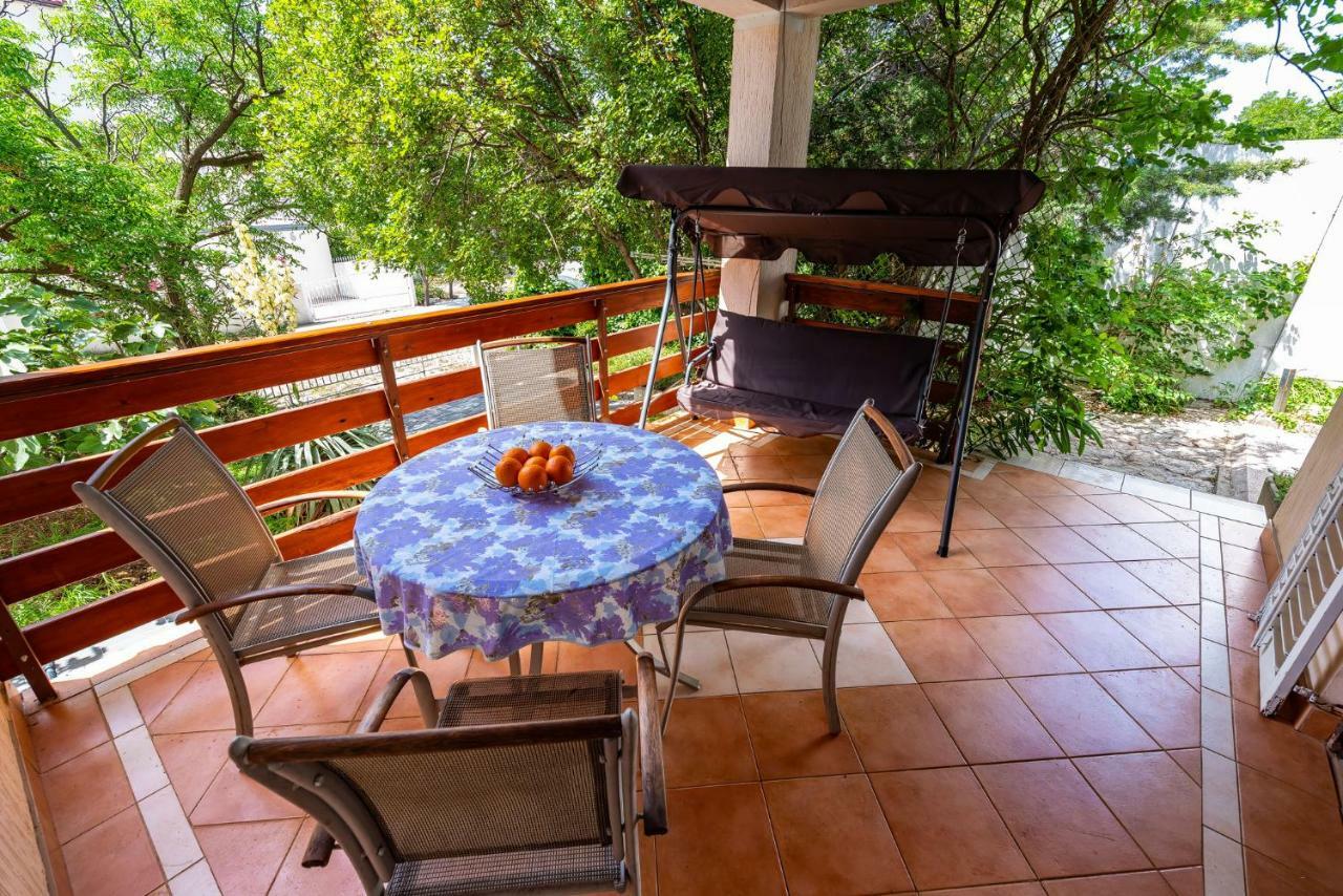 Vacation House Anna Karlobag Zewnętrze zdjęcie