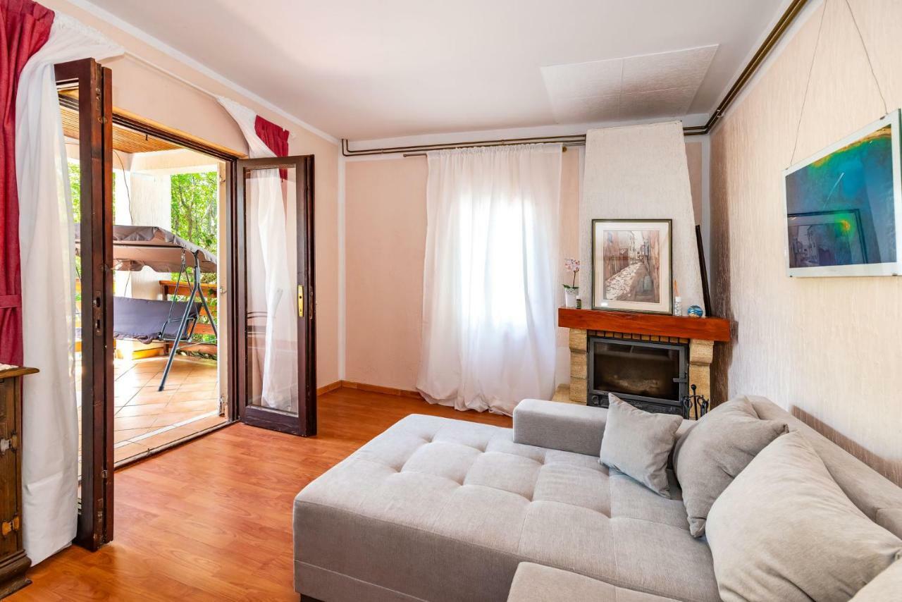 Vacation House Anna Karlobag Zewnętrze zdjęcie