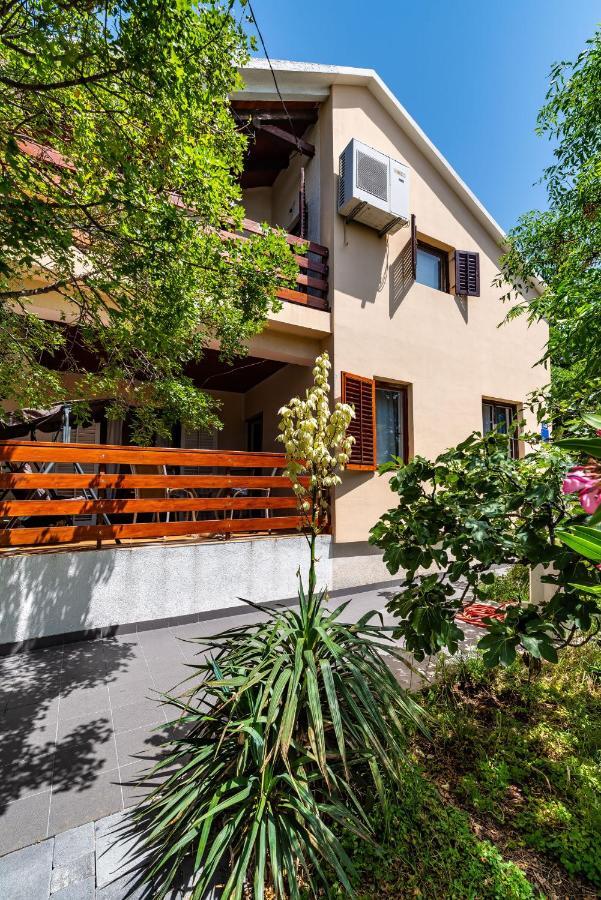 Vacation House Anna Karlobag Zewnętrze zdjęcie